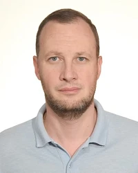 ЧУМАК Віталій Миколайович